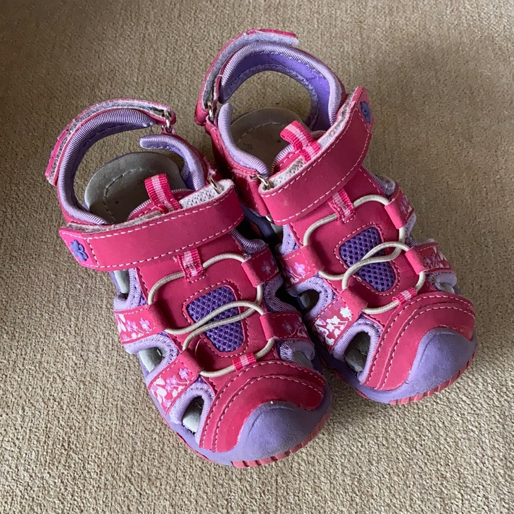 APAKOWA Toddler Girls Sandals Pink and Purple Size EU 26